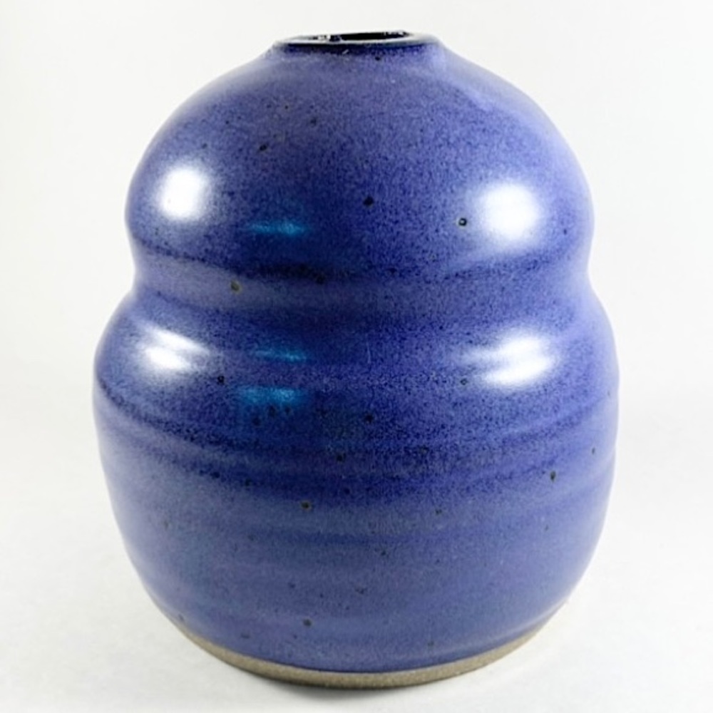 Handmade stoneware pottery vase